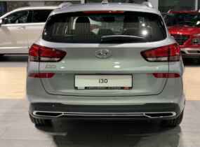 Hyundai i30 1.5 WGN Style AT