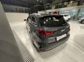KIA ceed 1.6 EX WAG 5dr 5seats 6A/T
