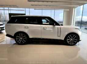 Новий Range Rover 2023