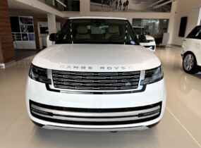Новий Range Rover 2023