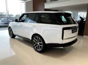Новий Range Rover 2023