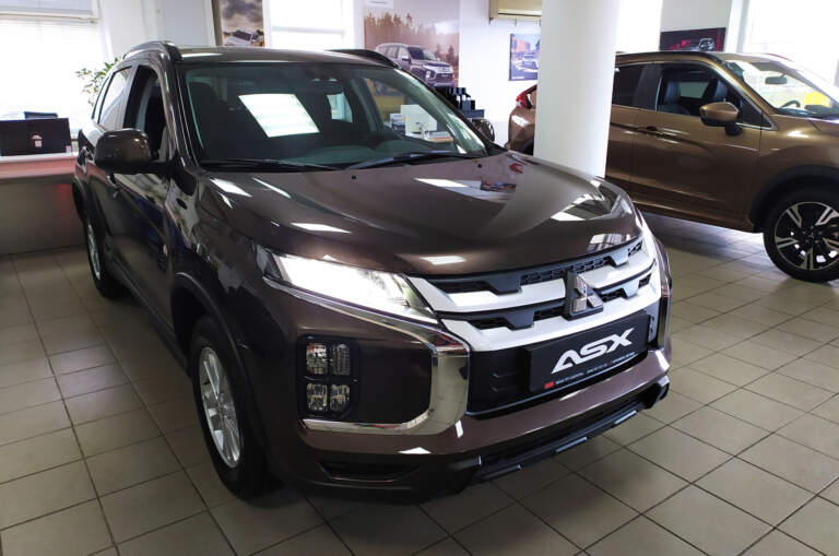 MITSUBISHI ASX 1.6 MT Invite