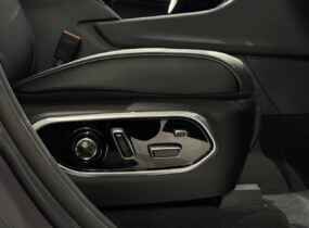 Jeep Grand Cherokee Overland