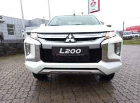 MITSUBISHI L200 2.4 TD MT Invite