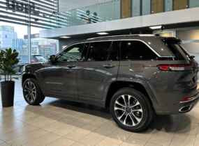 Jeep Grand Cherokee Overland
