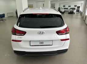 Hyundai i30 PD FL 1.5 WGN AT