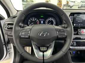 Hyundai i30 PD FL 1.5 WGN AT