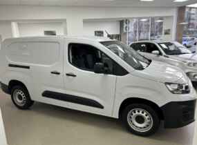 FIAT Doblo Cargo Van L2 1.5L