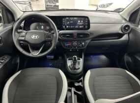 HYUNDAI i10 1.2 AMT