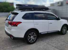 MITSUBISHI Outlander 2.4 CVT SE