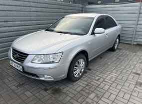 Hyundai Sonata 2.0 MT