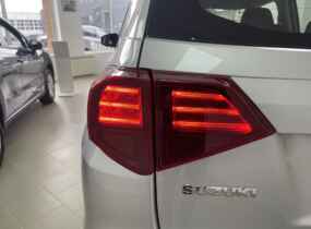 SUZUKI Vitara 1.6L 2WD GL 6AT