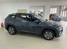 HYUNDAI Tucson NX4 2.0 2WD AT