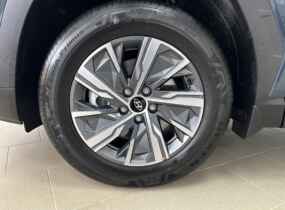 HYUNDAI Tucson NX4 2.0 2WD AT