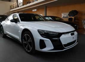 Audi e-tron GT e-tron 93.4 kWh