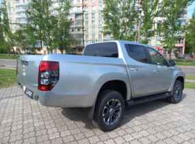MITSUBISHI L200 2.4 TD MT Intense