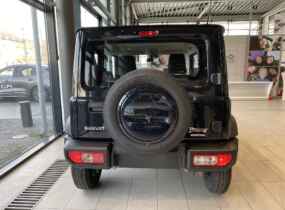 Suzuki Jimny 1.5 MT