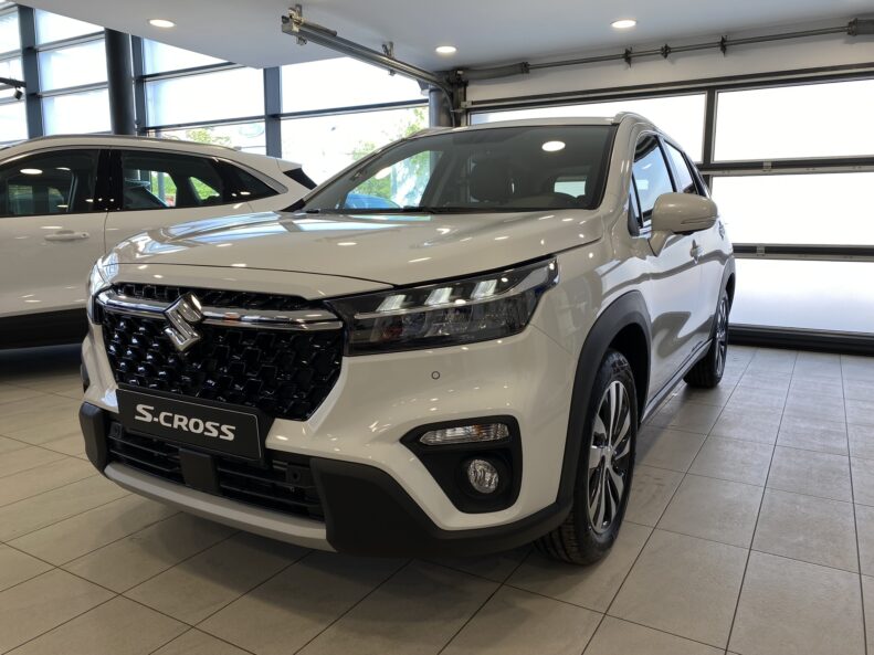 Suzuki S-cross 1.4T 4WD A/T GLX