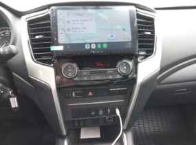 MITSUBISHI L200 2.4 TD MT Intense
