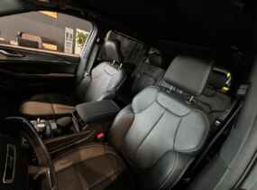 Jeep Grand Cherokee Overland