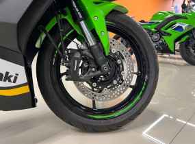 Kawasaki Ninja ZX-4RR