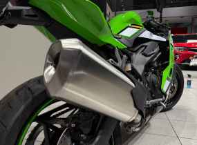 Kawasaki Ninja ZX-4RR