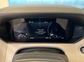 RANGE ROVER VELAR