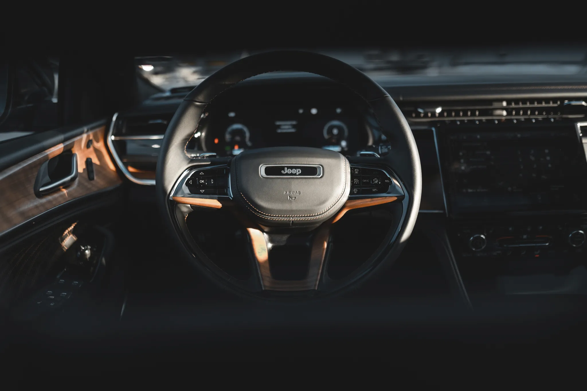 GRAND CHEROKEE