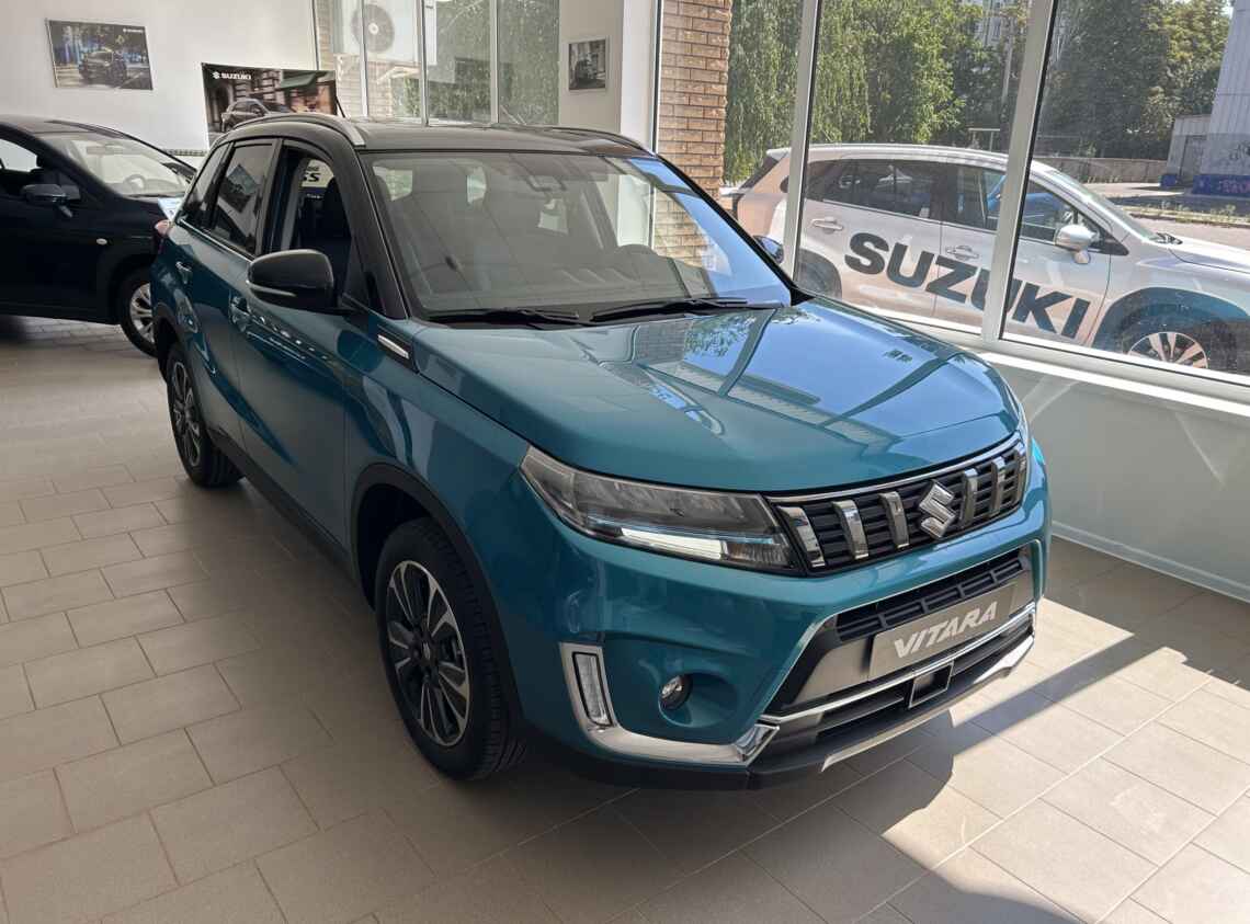 SUZUKI Vitara 1.4L hybrid 4WD GLX AT
