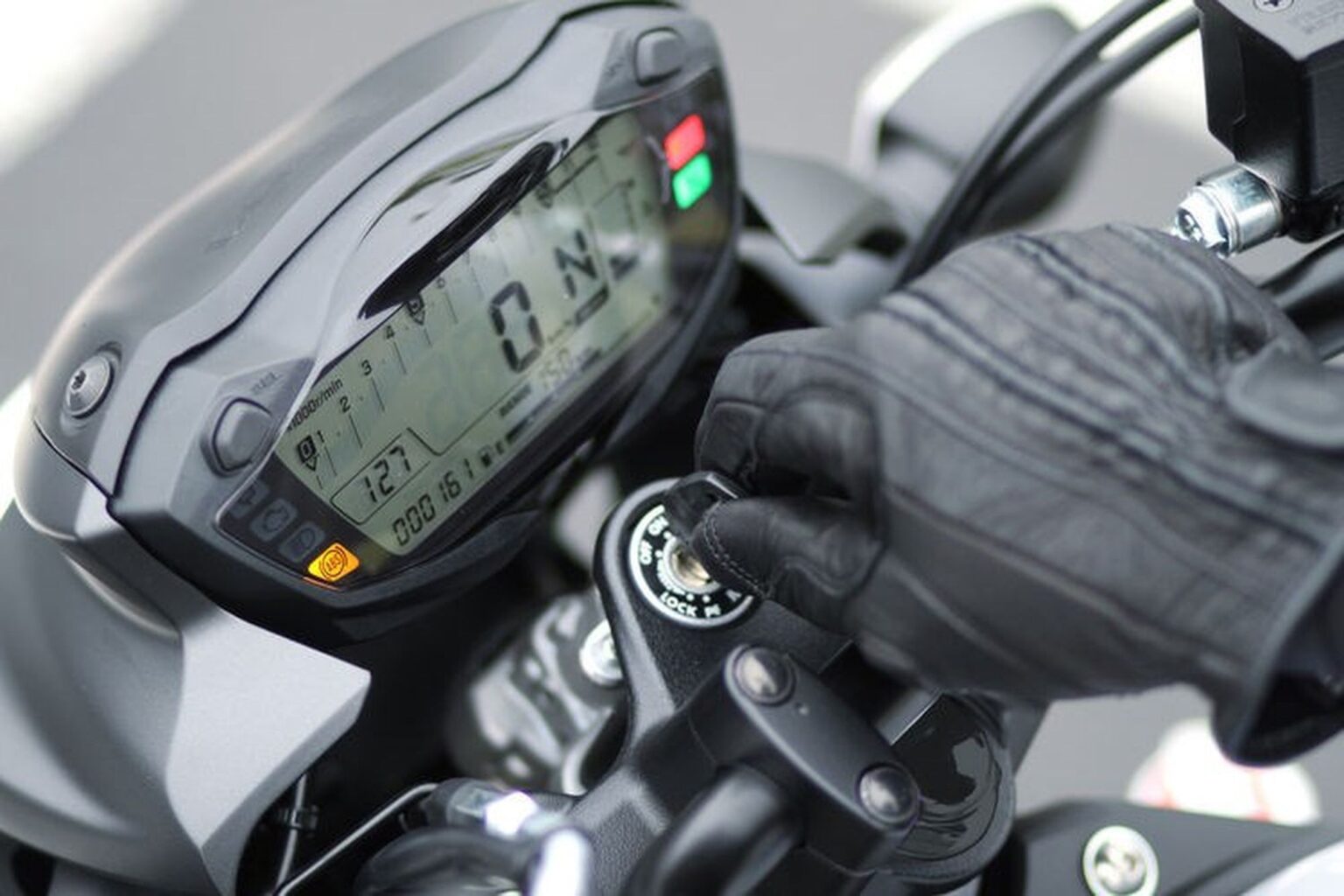 SV650