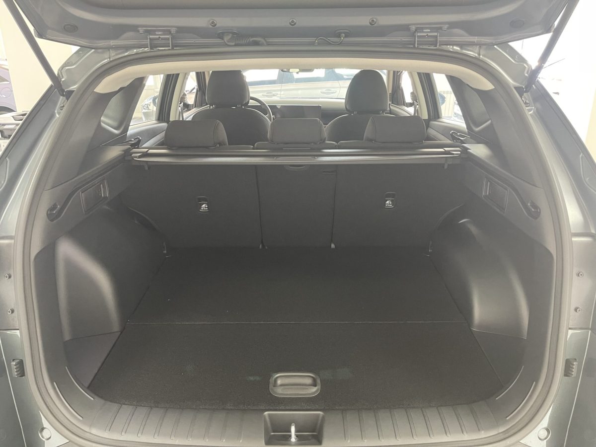 HYUNDAI Tucson NX4 PE 2.0 2WD 6AT