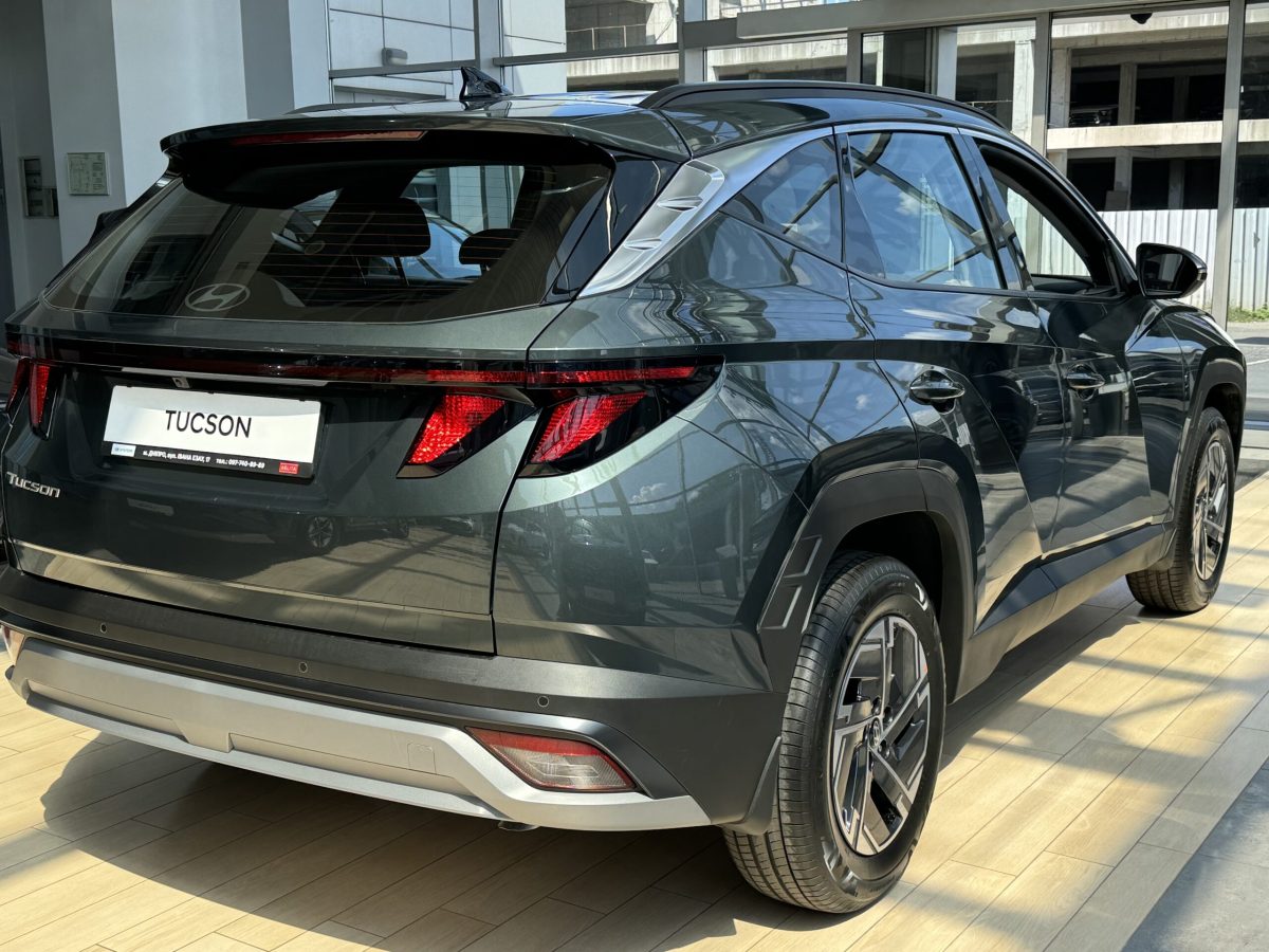 Hyundai Tucson NX4 PE 2.0 Express 2WD 6AT