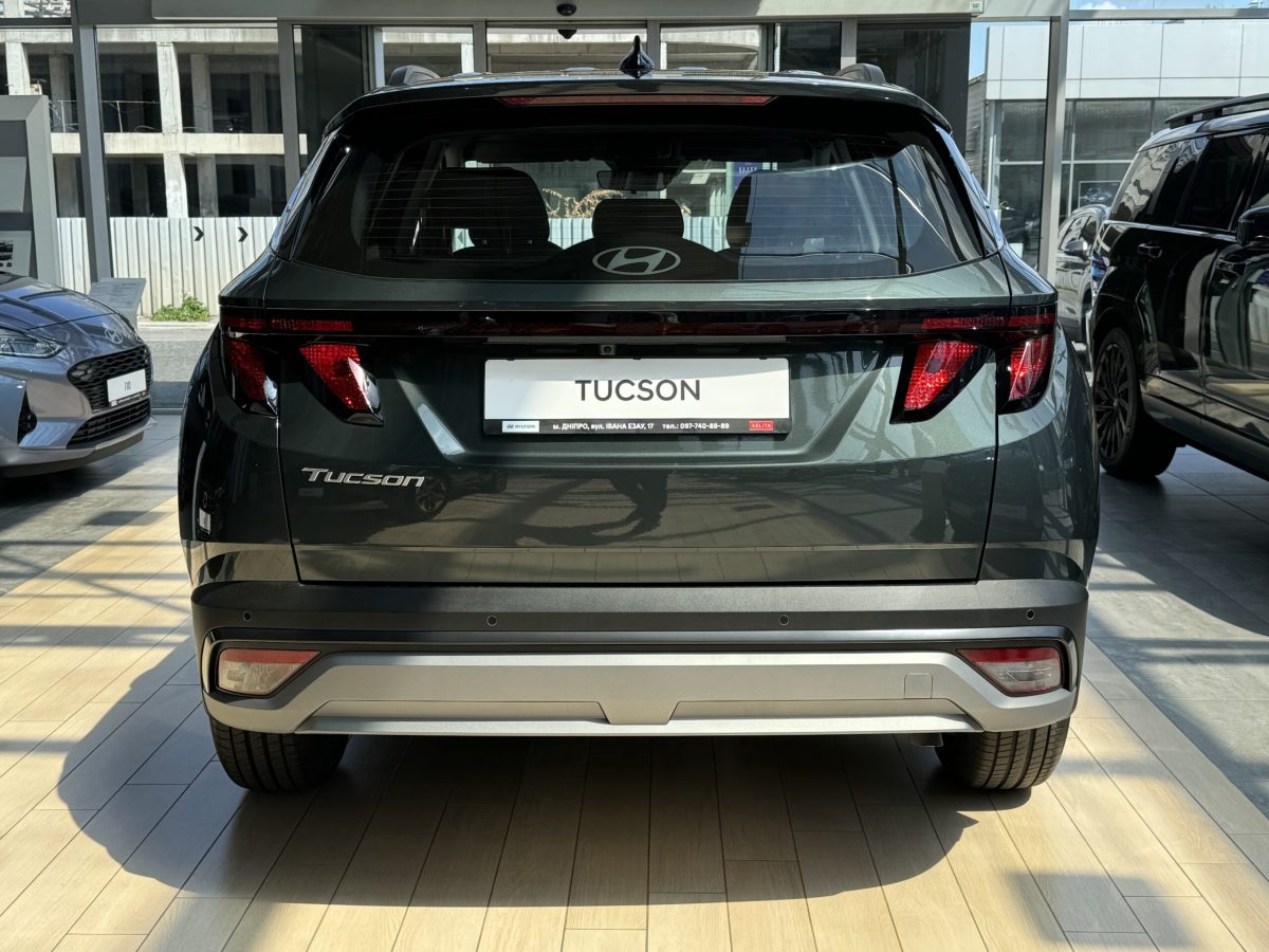 Hyundai Tucson NX4 PE 2.0 Express 2WD 6AT
