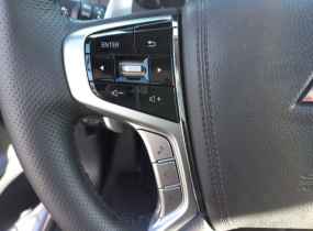 MITSUBISHI Pajero Sport 2.4 TD AT Instyle