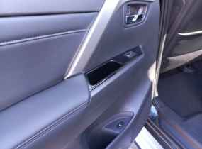 MITSUBISHI Pajero Sport 2.4 TD AT Instyle