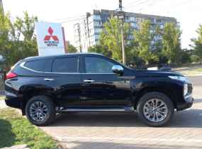 MITSUBISHI Pajero Sport 2.4 TD AT Instyle