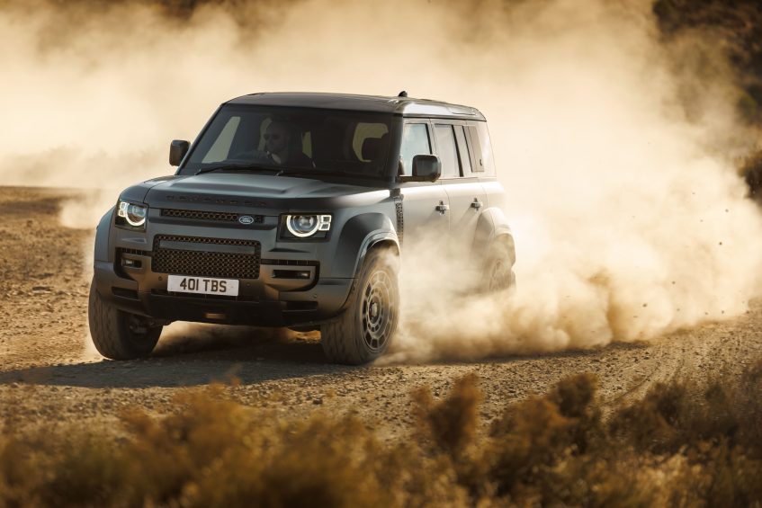 DEFENDER OCTA — ОСНОВА ГОНОЧНИХ АВТО, ЩО ЗМАГАТИМУТЬСЯ У «ДАКАРІ» І ЧЕМПІОНАТІ СВІТУ З РАЛІ-РЕЙДІВ ФІА