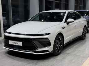 Hyundai Sonata 2.5 GDi Premium 8AT