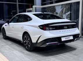 Hyundai Sonata 2.5 GDi Premium 8AT