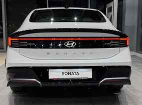 Hyundai Sonata 2.5 GDi Premium 8AT