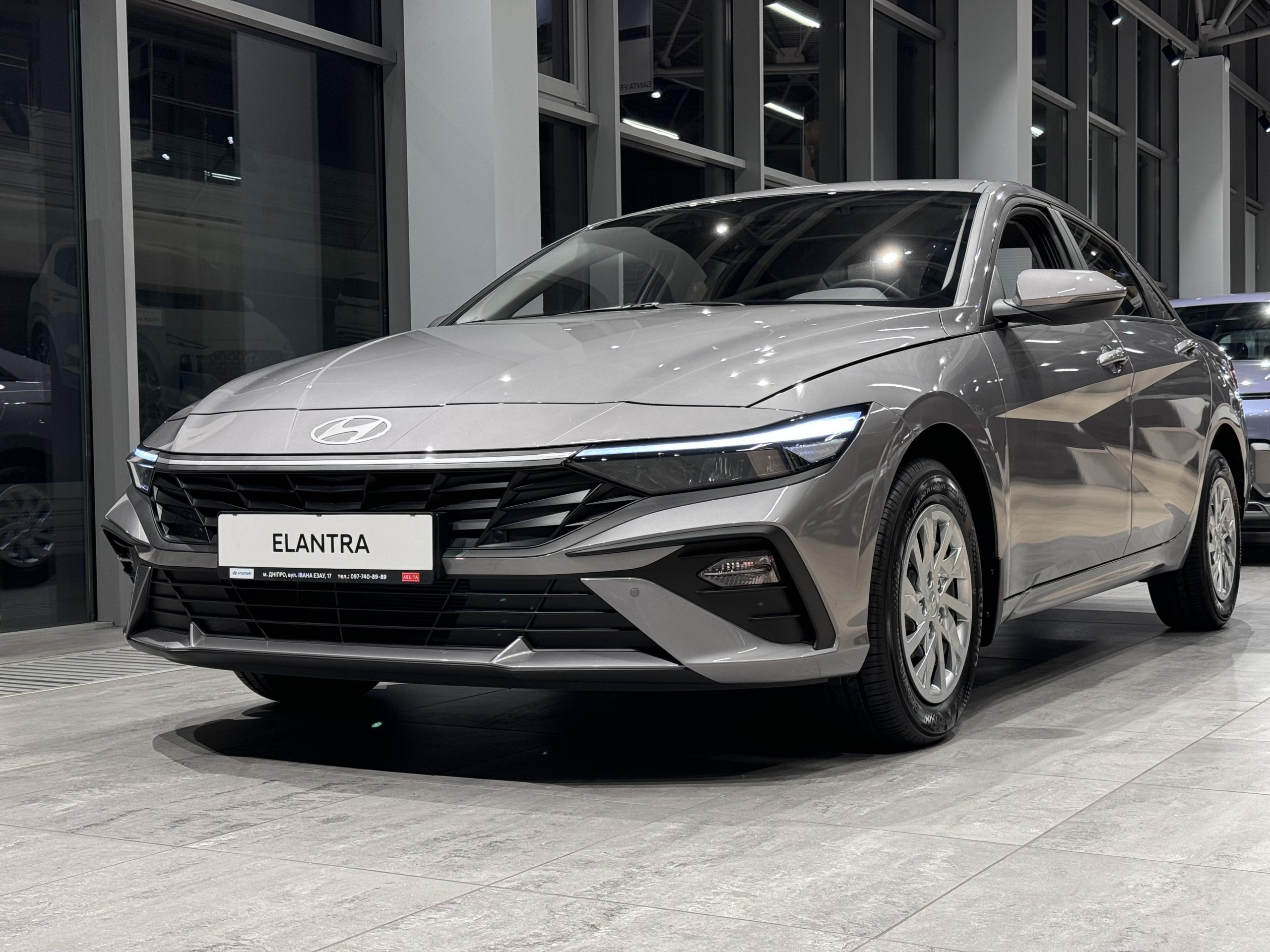 Hyundai Elantra 1.6 Active 6AT