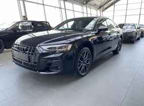 Audi S8 2025