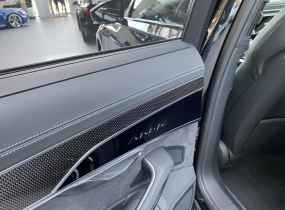 Audi S8 2025