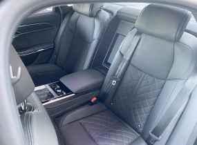 Audi S8 2025