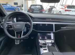 Audi S8 2025