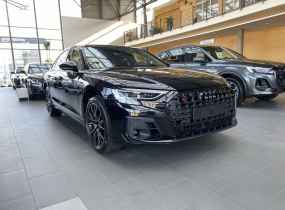 Audi S8 2025