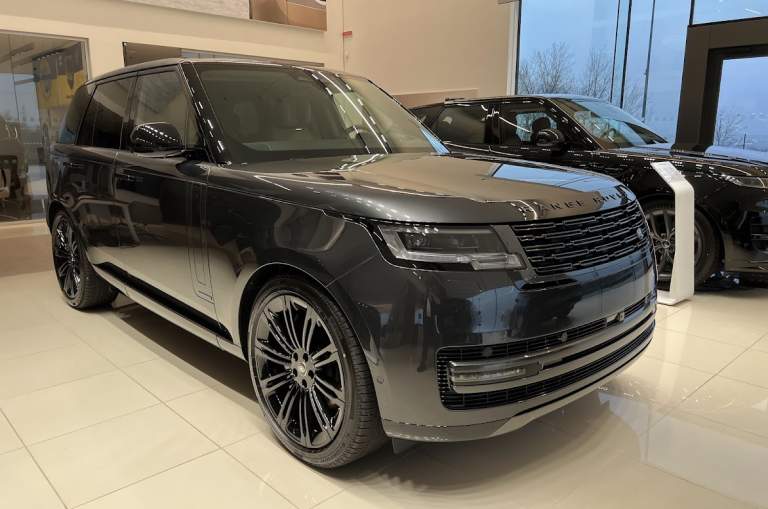 RANGE ROVER