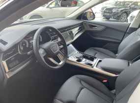 Audi Q8 2025