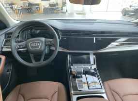 Audi Q8 2025