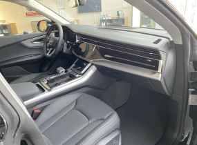 Audi Q8 2025